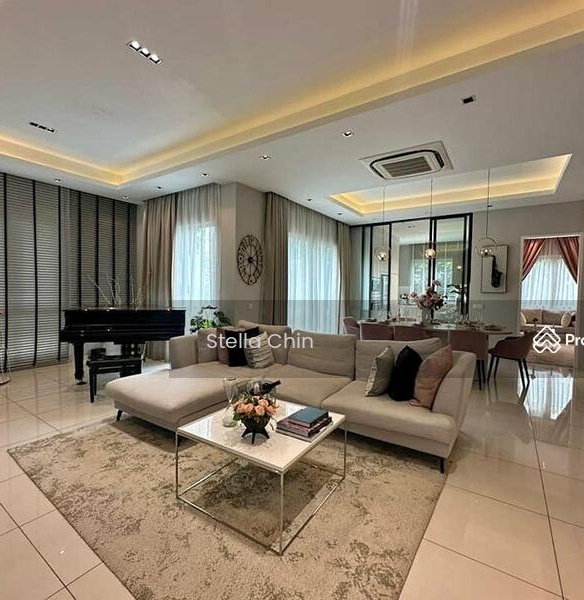 Nilai ( 0%Downpayment ) Can full loan 25X80 Double storey – 4 bedroom 2-storey terraced house for sale in Nilai, Negeri Sembilan (photo 1 of 5)