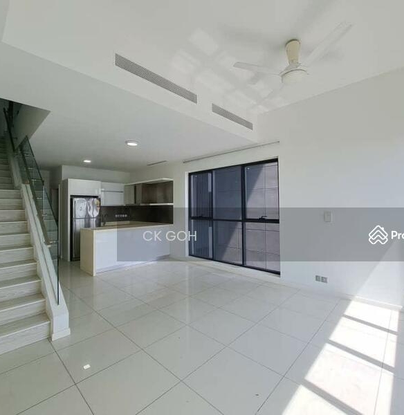 M City – 2 bedroom service residence for sale in Ampang, Kuala Lumpur (photo 1 of 5)